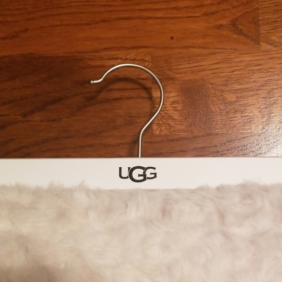 UGG Other Ugg Throw Allegra In Snow 5x70 Poshmark